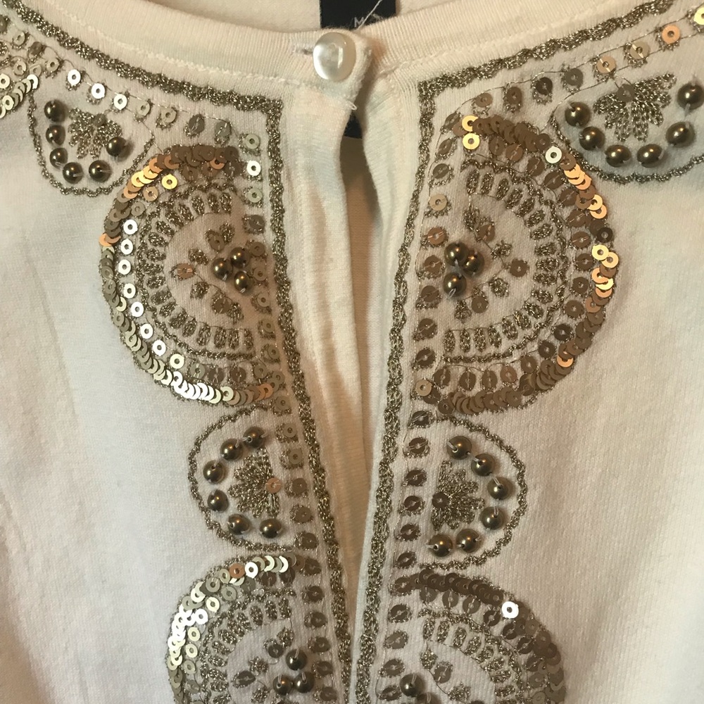 Beautiful Alfani shrug - Picture 2 of 2